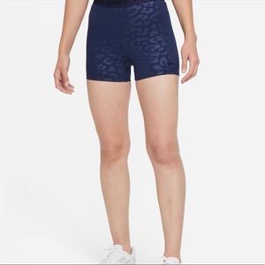 Nike Pro Women's Blue Patterned Shorts